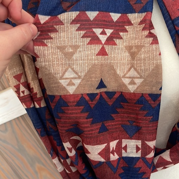 Infinity Scarf - Picture 2 of 3